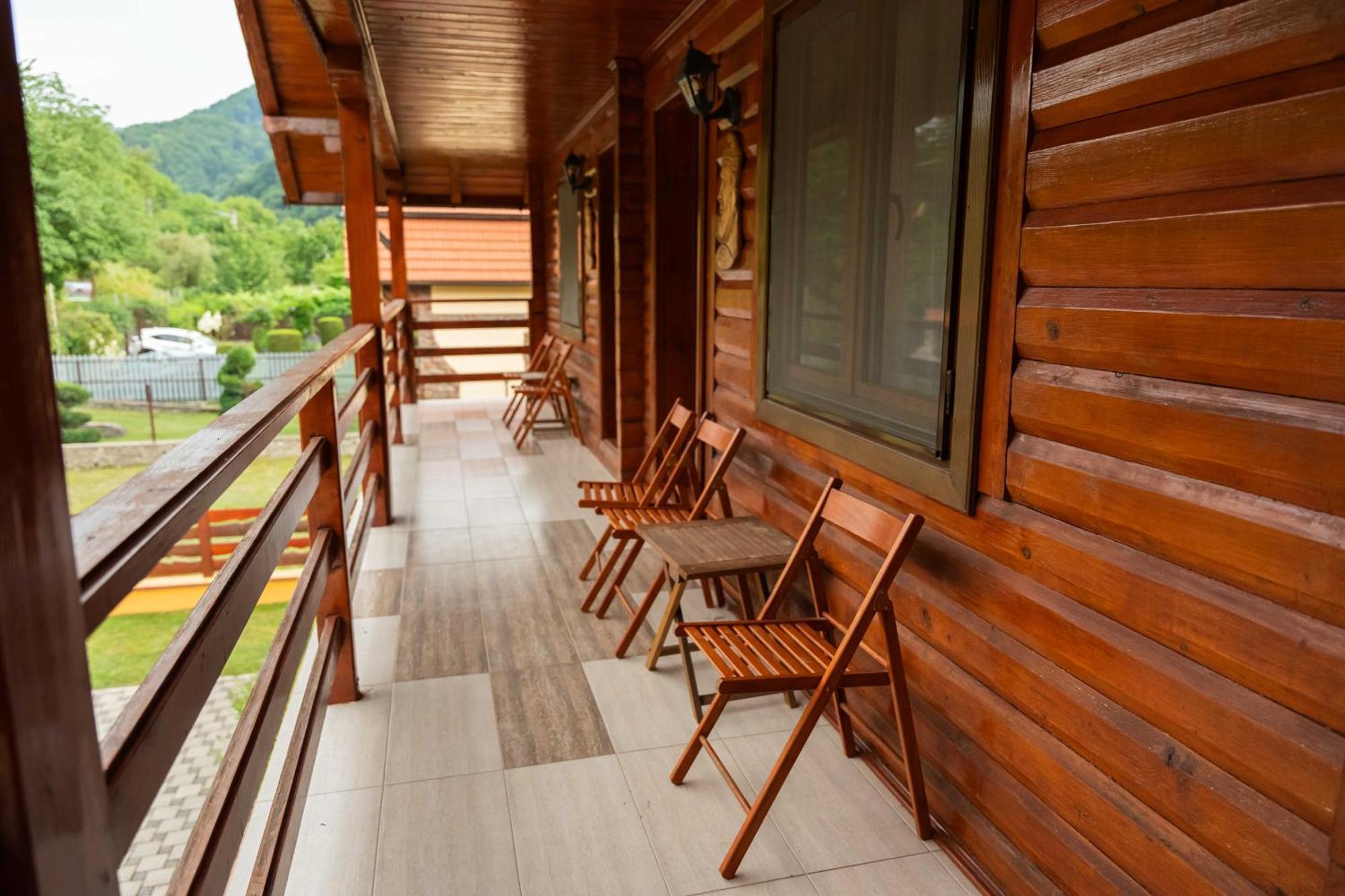 Cabana Sargetia Costeşti Exterior foto
