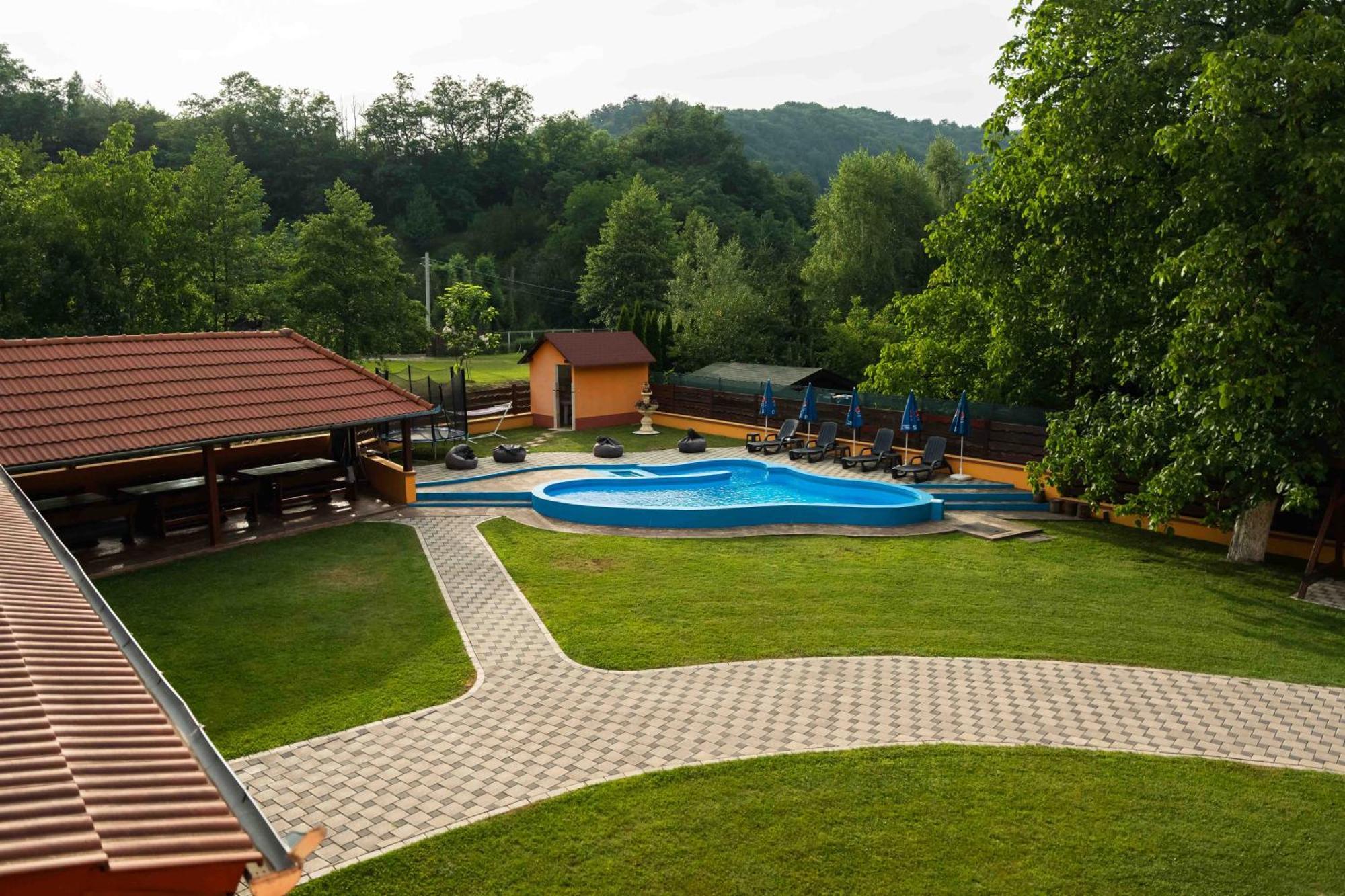 Cabana Sargetia Costeşti Exterior foto